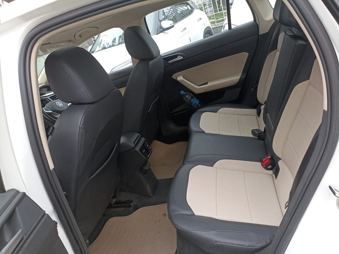 Volkswagen Virtus Topline 1.0 Tsi At